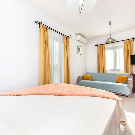 Apartman Mara *